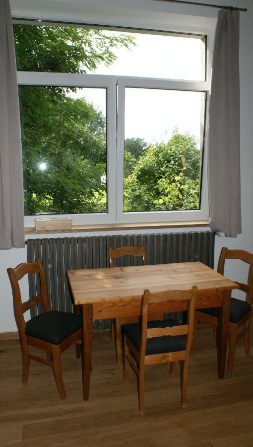 Uebernachten Im Ehemaligen Zollgebaeude Apartamento Hauset Exterior foto